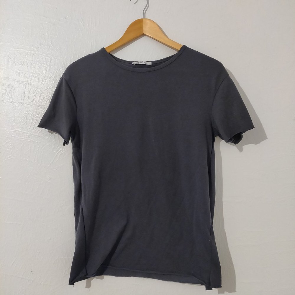zara gray top with cropped edges style